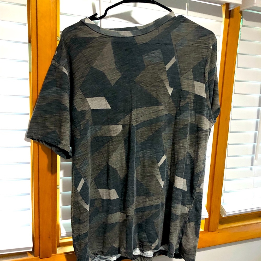 Super soft and stylish t-shirt.